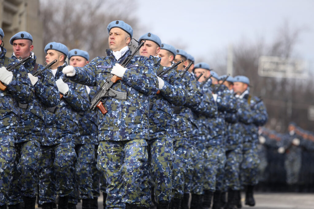 Mesaj de la vârful NATO pentru România: Avem nevoie de tineri care vor să devină militari