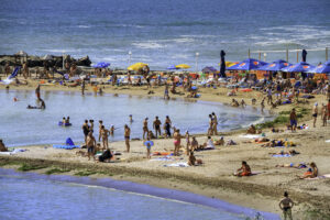 plaja litoral concediu marea neagra