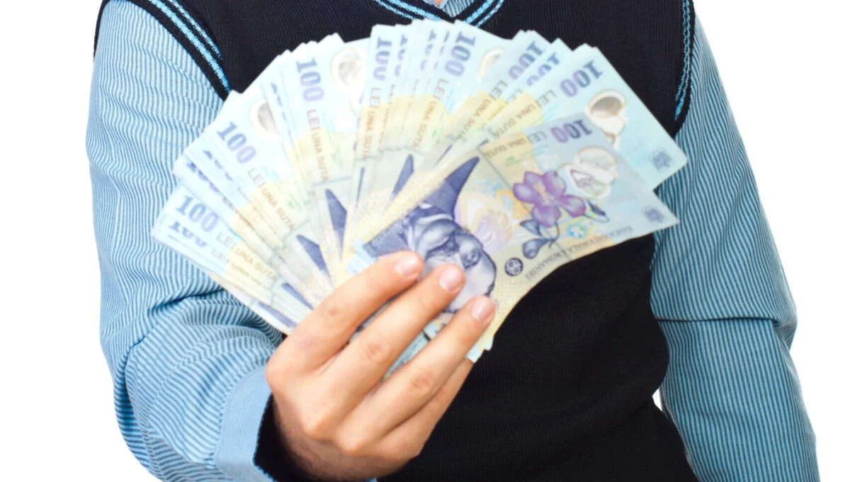 Românii își primesc banii înapoi. Se aplică și după 3 iulie. Decizia statului e definitivă