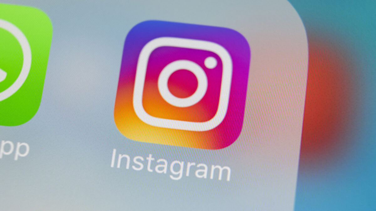 Instagram testează o funcție cu inteligență artificială. Minorii care își falsifică vârstă vor fi sancționați