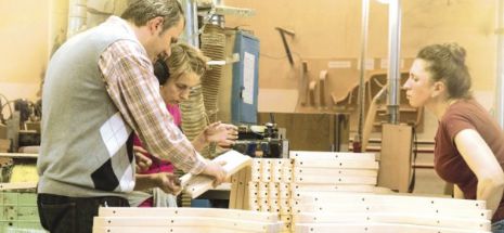 Profituri meșteșugite în online cu produse fabricate în România